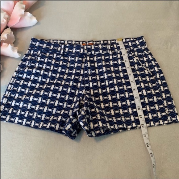 🌺Blue & White shorts from Joe Fresh - Picture 5 of 5